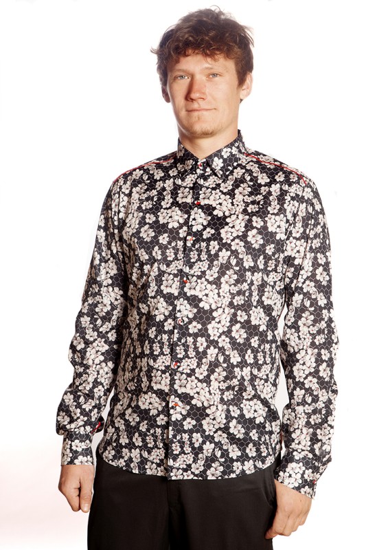 Baïsap - Black shirt with flowers - Alveole - Black and white shirt for men